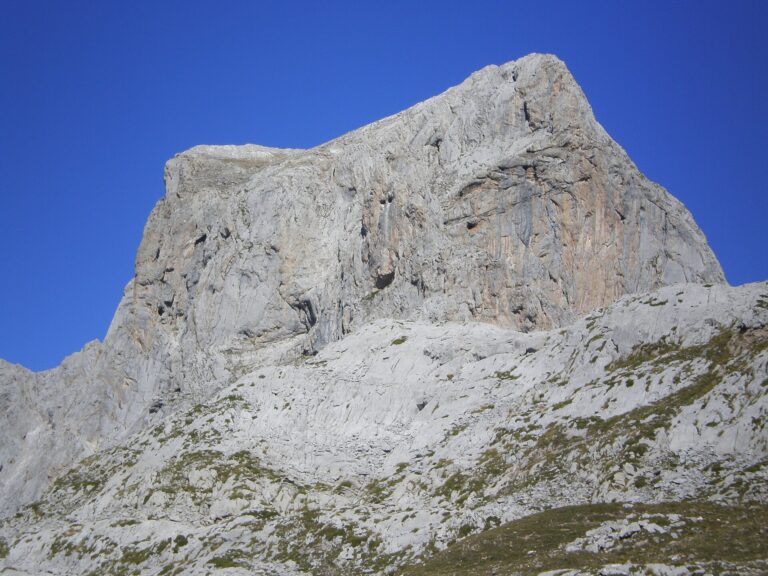 Cumbres del Parque Nacional de los Picos de Europa